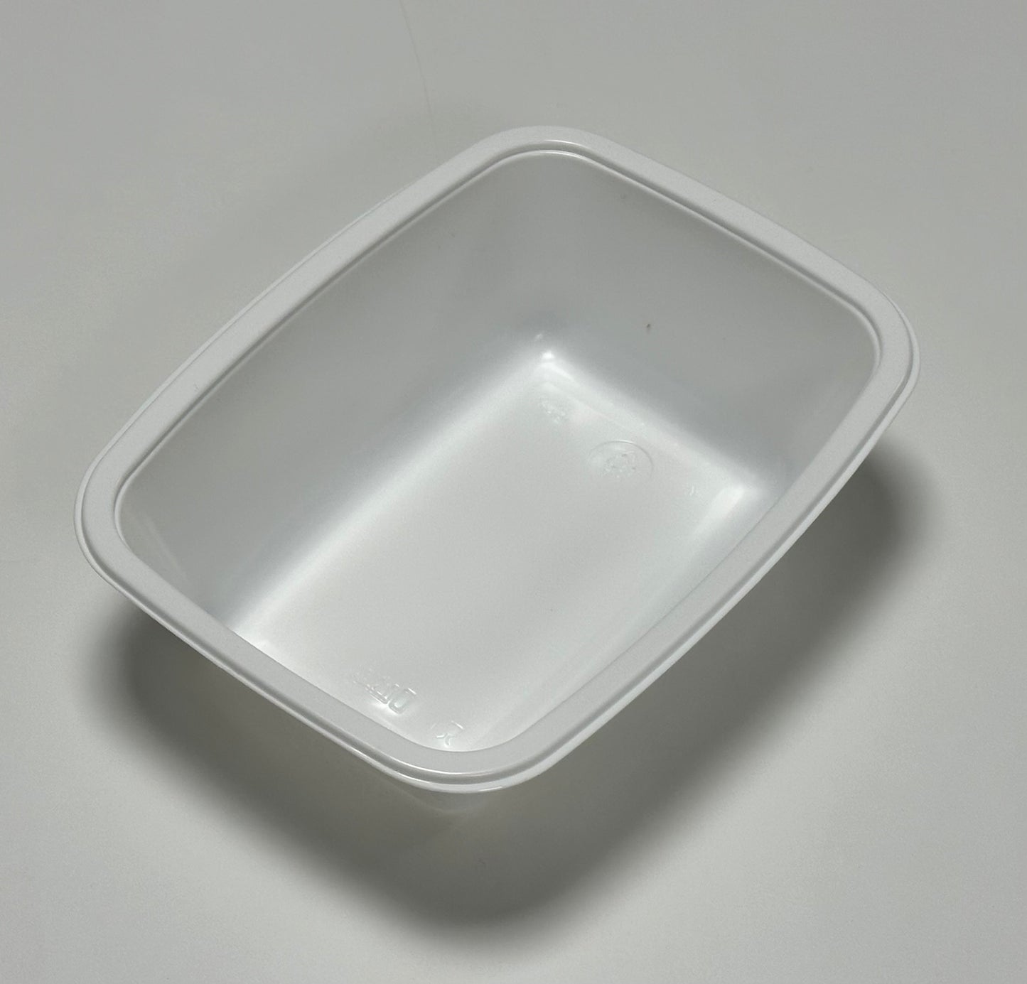 可重复使用的 PP 密封碗，不可分割，178x136x34mm，660ml，黑色和白色，440 件